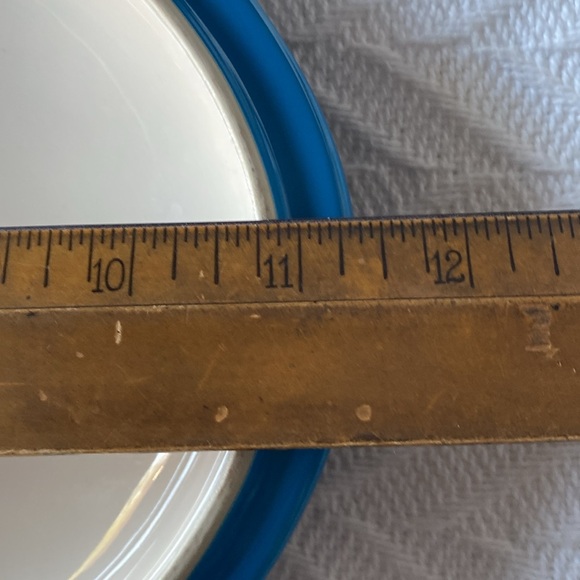 Le Creuset Blue Lid - Picture 5 of 6